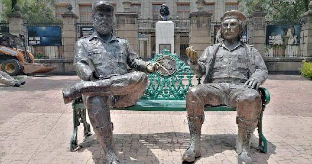 Deputies propose to call Fidel Castro and "Che" Guevara Salons of the CDMX Congress