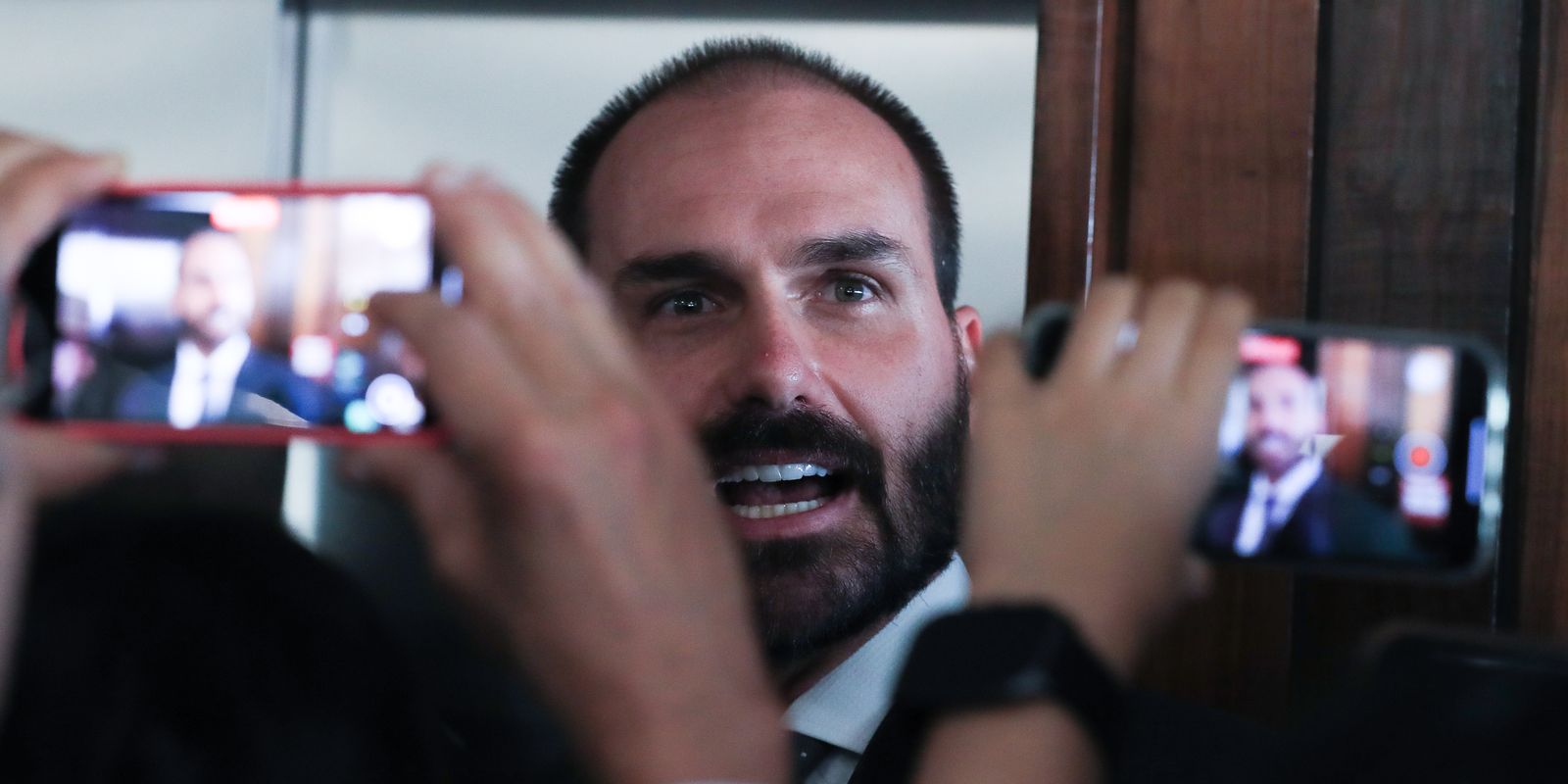 Eduardo Bolsonaro says he will not resign from the office of deputy