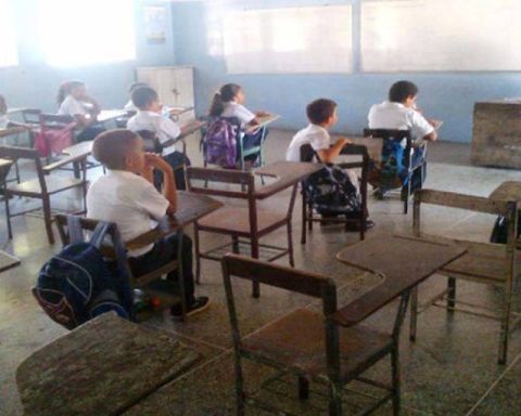 Fausto Romeo states that private schools foresee increases from 20% to 40% in registration