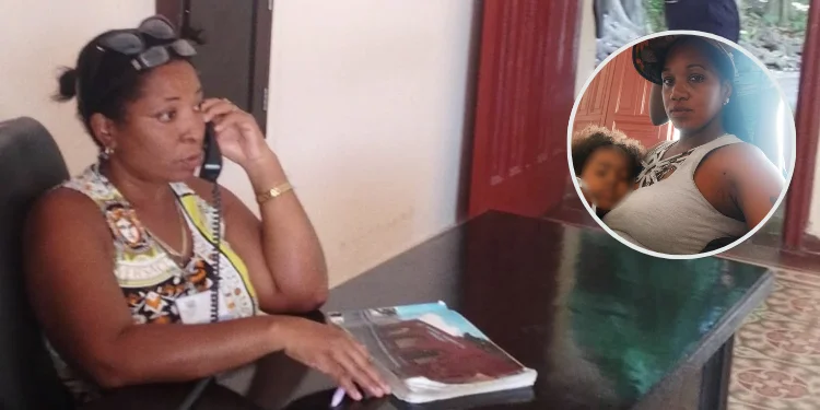 La cubana Yosleydis Rodríguez Rodríguez se encuentra actualmente en la sede del Gobierno Provincial de Camagüey junto con sus dos hijas