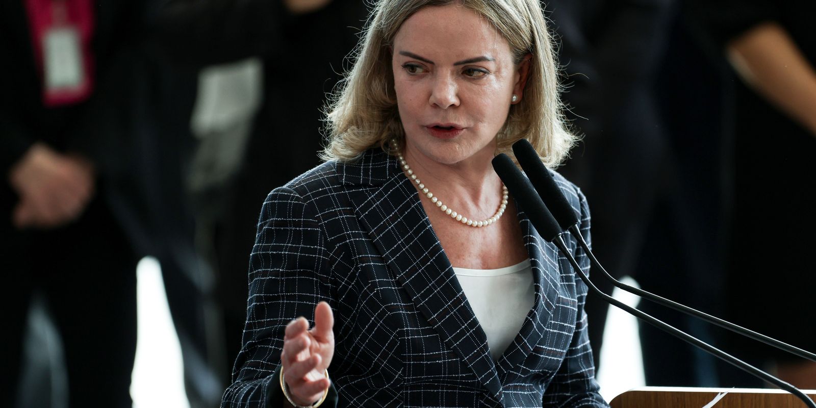 Gleisi says that US sanction Moraes has full repudiation of the government