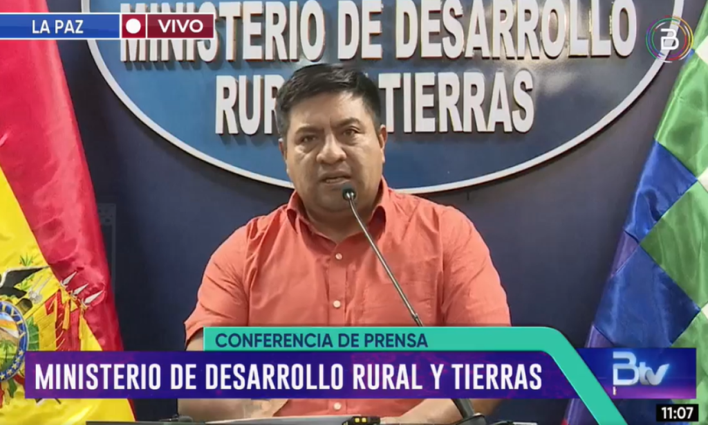 Government accuses the assembly of blocking key laws on land and alert about the interests of elites and foreigners