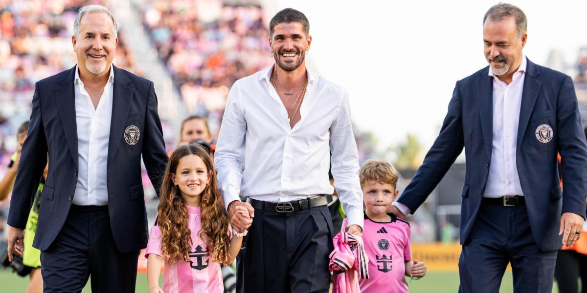 Inter Miami presents Rodrigo de Paul