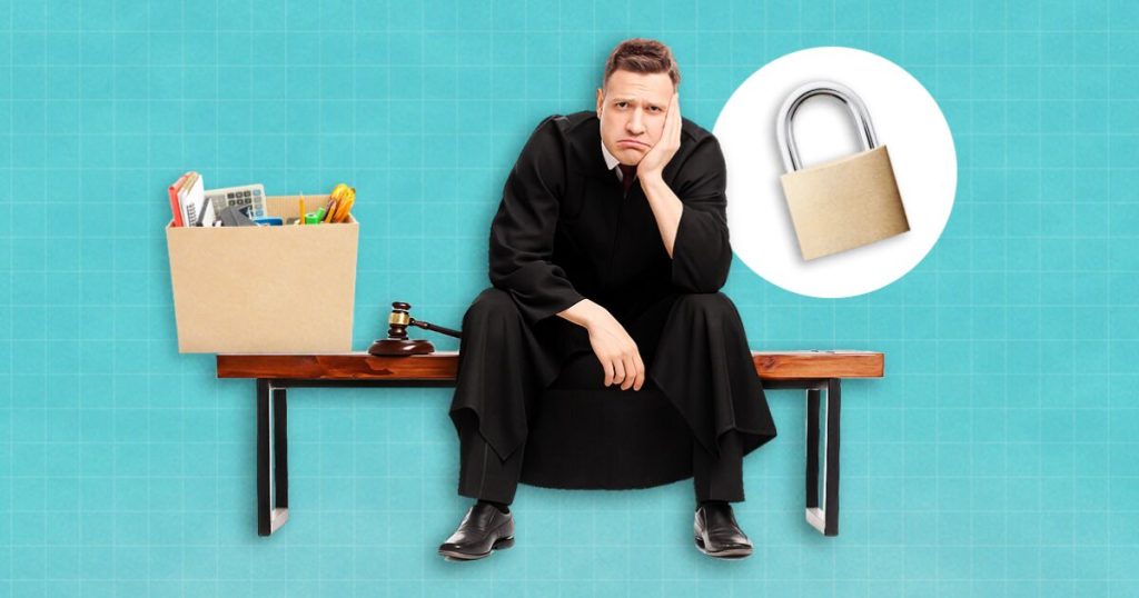 Judges to the 'bank' and with restrictions to exercise; Mediation, its alternative