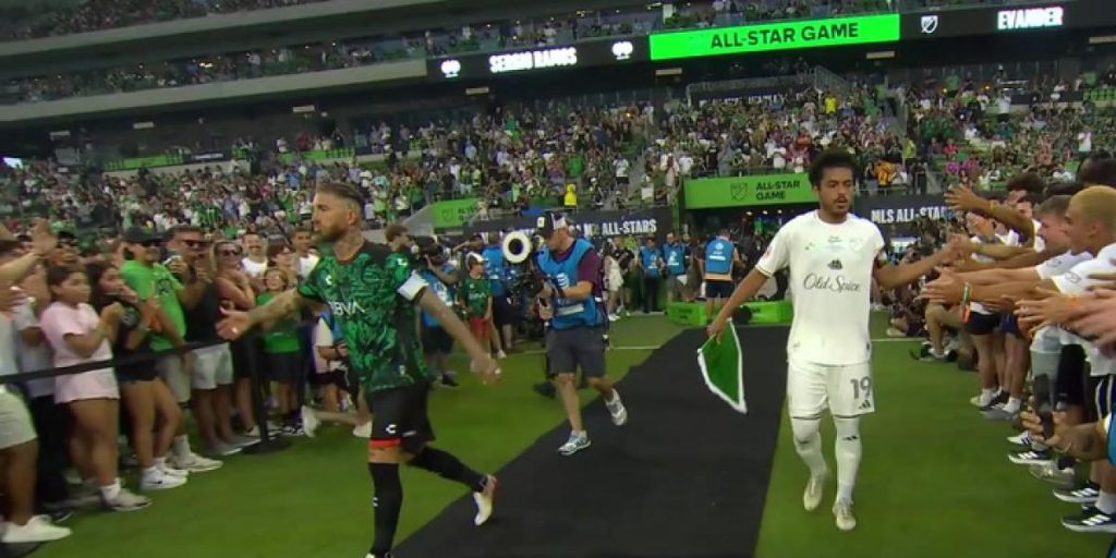 Leo Messi and Jordi Alba do not appear