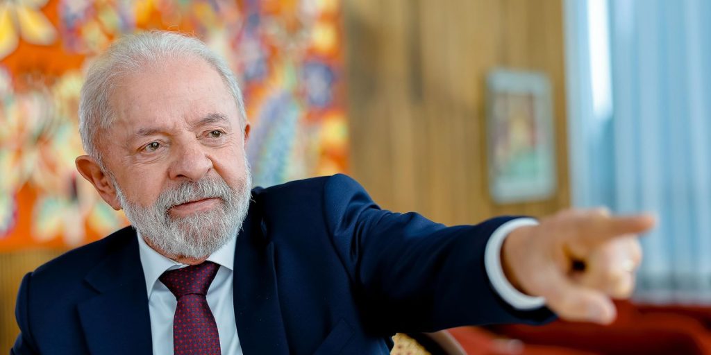 Lula expresses solidarity with STF ministers after US sanctions