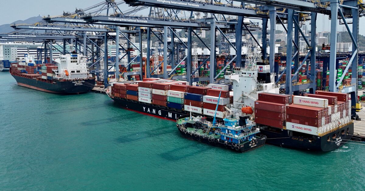 Mexico accumulates commercial deficits in Asia ... except with Hong Kong