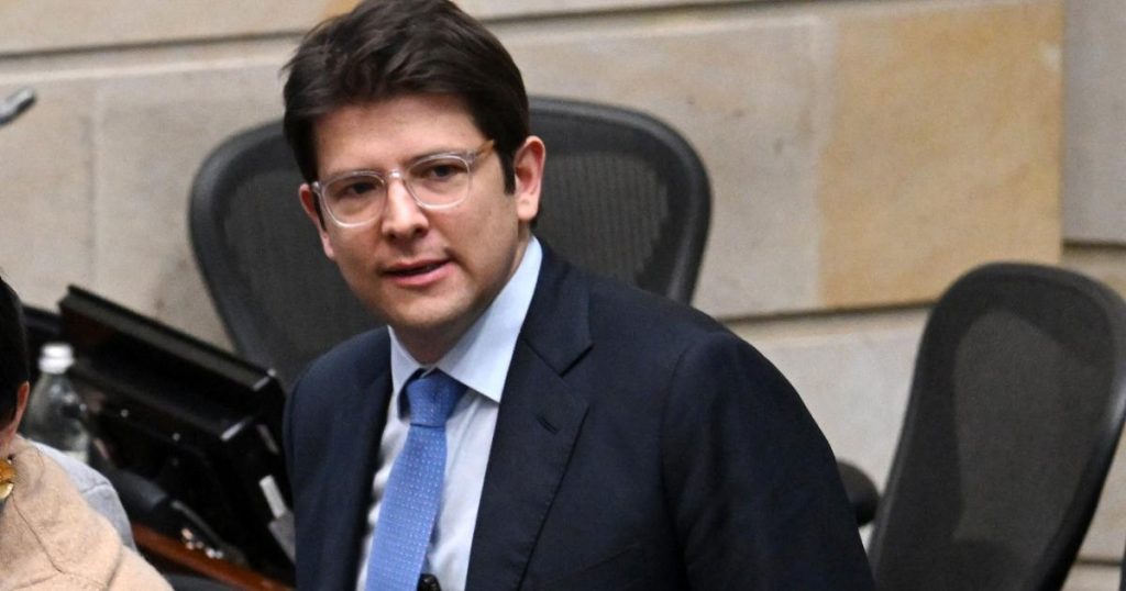 Miguel Uribe Case: Procuraduría confirms that the whereabouts of one of the minors that had been delivered is unknown