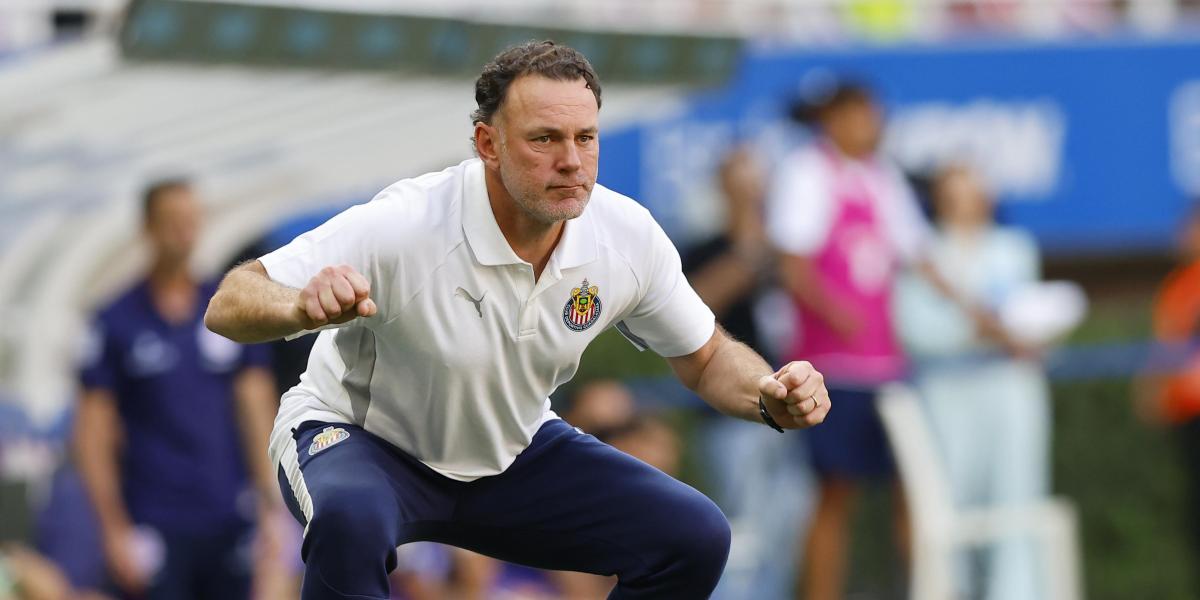 Milito closed the controversy for the statements of 'Chicharito'