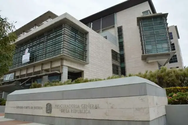 Más de 3,800 artículos escolares falsificados fueron incautados