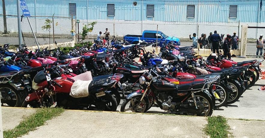 Más de 60 motoconchistas irregulares detenidos en Puerto Plata