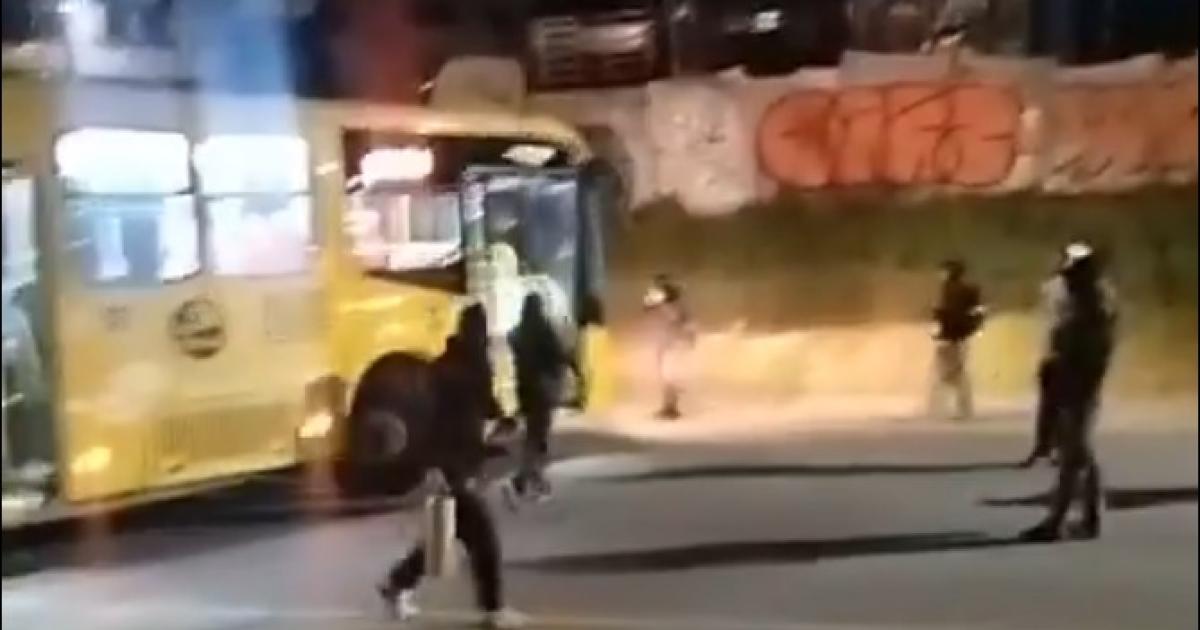 Night of Usme Riots: Damage and attacks were presented to SITP buses