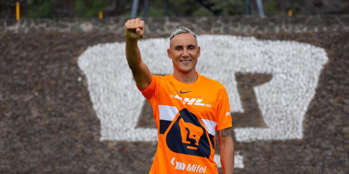 Officer: Keylor Navas signs with Pumas