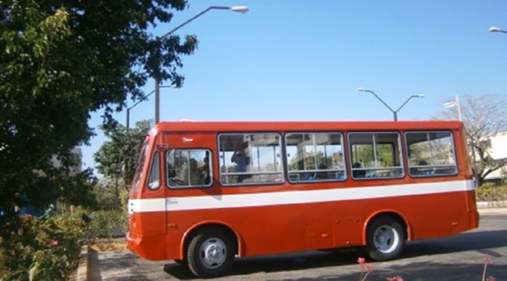 Omnibus leased in Cienfuegos return to the State and rare the public-private alliance