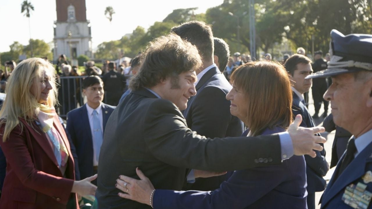 Patricia Bullrich, between alliances, criticism and political definitions