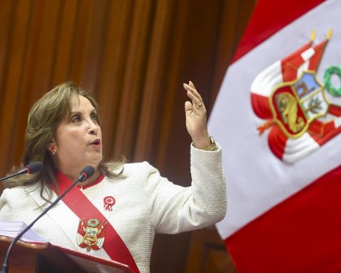 Peru projects economic growth of up to 3.5% in 2025 despite climate crises and phenomena