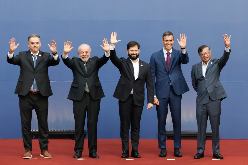 Presidents of Latin America denounce from Chile the progress of extremisms and authoritarianism