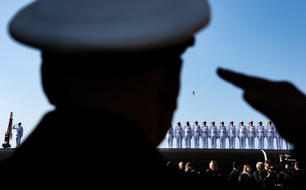 Russia condemns a journalist who collaborated with Navalny 12 years in prison