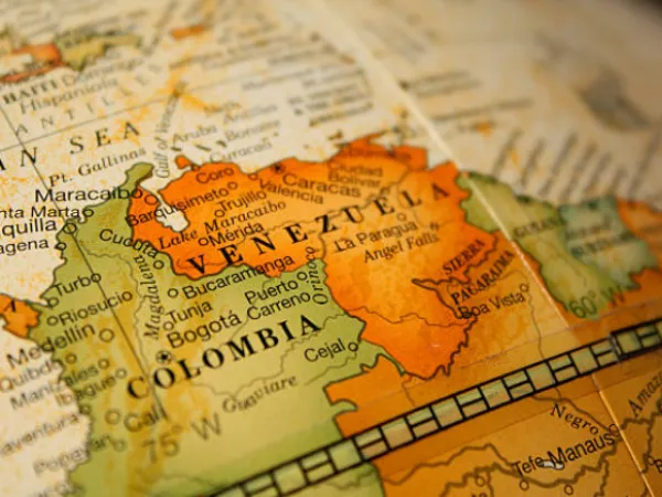 Strong criticisms of the new binational zone with Venezuela announced by the Government