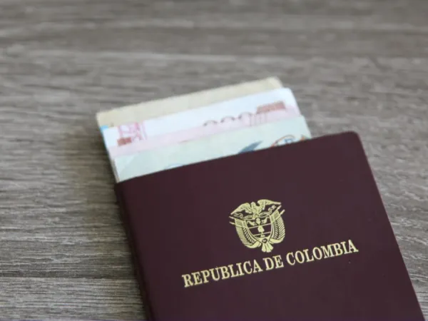 Take note: the 6 reasons why your passport in Colombia must urgent