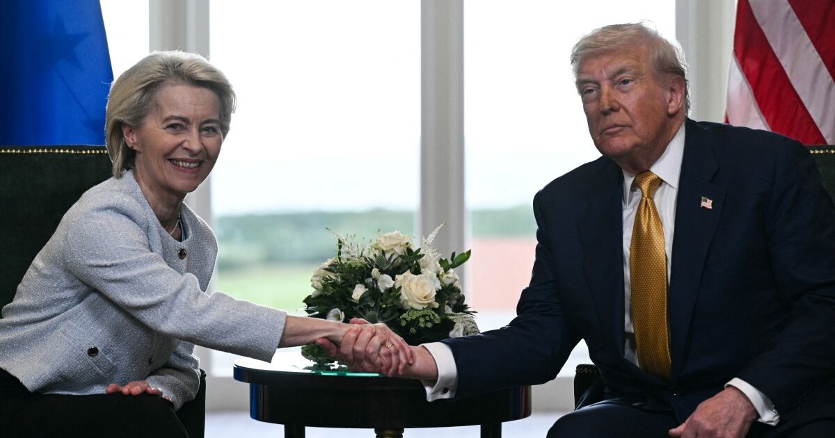 The United States and the European Union reach a commercial agreement