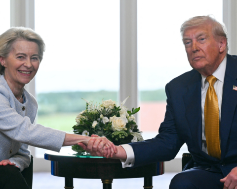 The United States and the European Union reach tariffs