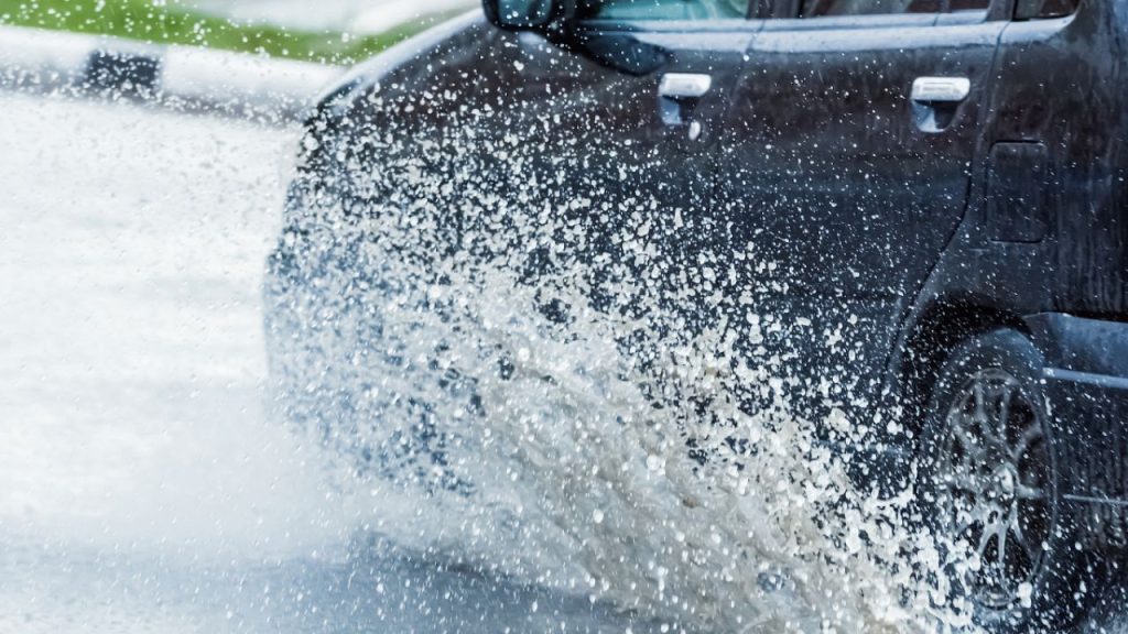 The expensive fine that you must pay if you wet with the car to a pedestrian in Chile