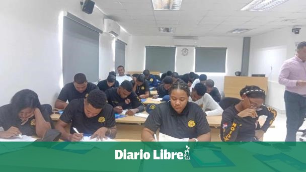 They train interdiction agents in decent treatment of migrants