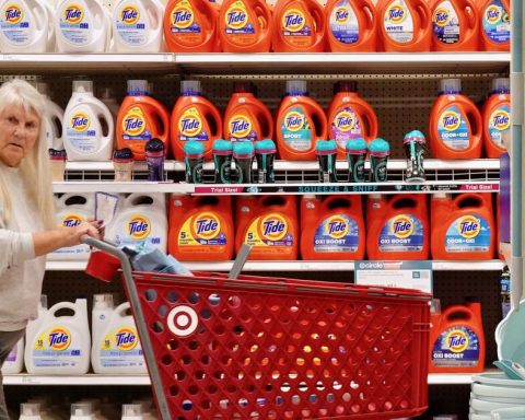 Trump gets his tariffs; Americans, price increases