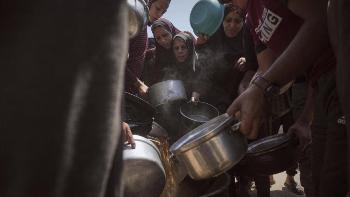 'We see people fainting in the street': they alert about a 'mass famine' in Gaza