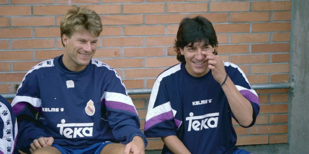 Zamorano supports Gabriel Suazo's signing