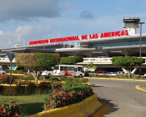 AERODOM reporta ingresos por 223 millones de euros en 2024 y anticipa alzas en tasas aeroportuarias