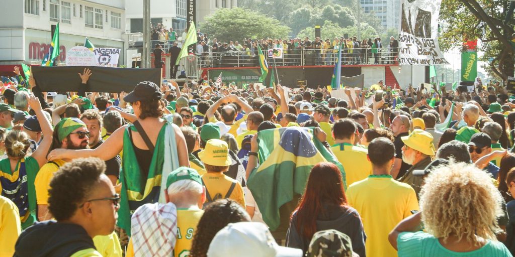 Act in Sao Paulo asks Bolsonaro amnesty and exalts Trump