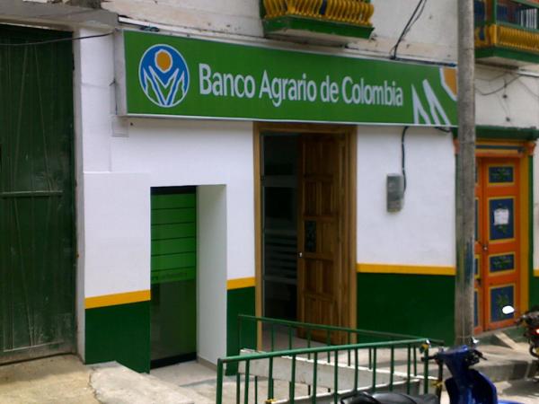 Agrarian Bank extends to 80 years the age limit to approve credits