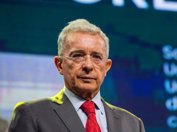 Álvaro Uribe is sentenced to 12 years in prison: historical judicial ruling