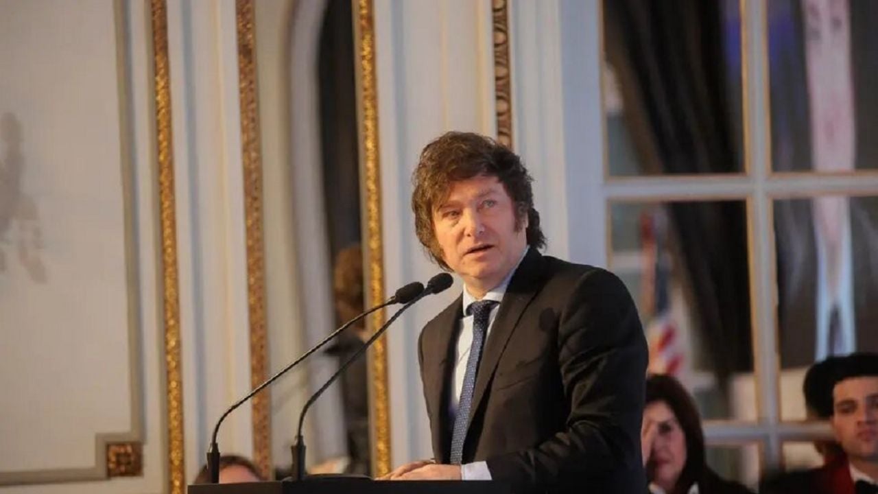 Between empanadas and cinema: Javier Milei headed a particular cabinet meeting