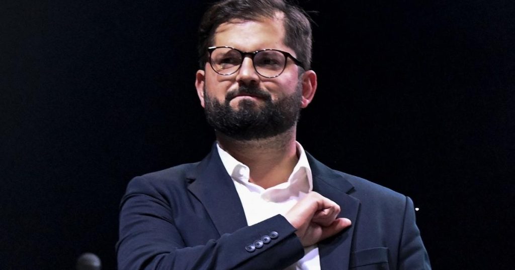 Boric condemns the violence of the brave bars and holds the Conmebol