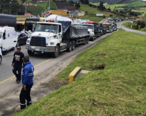 Boyacá peasants and government put an end to blockade on the Bogotá -Tunja road