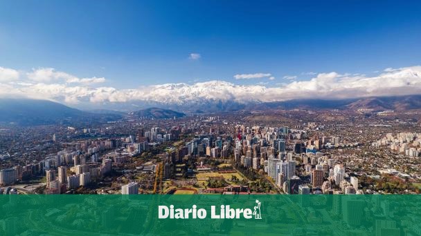 Chile and RD two democracies with growing debts