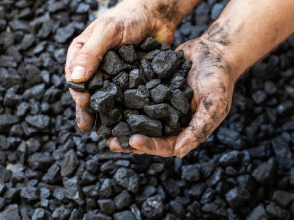 Coal to Israel: Attorney General's Office not to issue decree that prohibits exporting it
