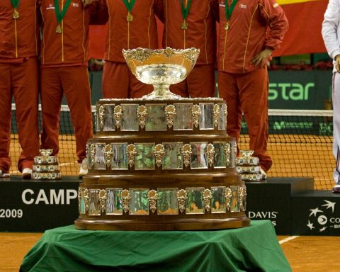 Cuba stumbles against Bahamas in his debut in the Davis Cup 2025