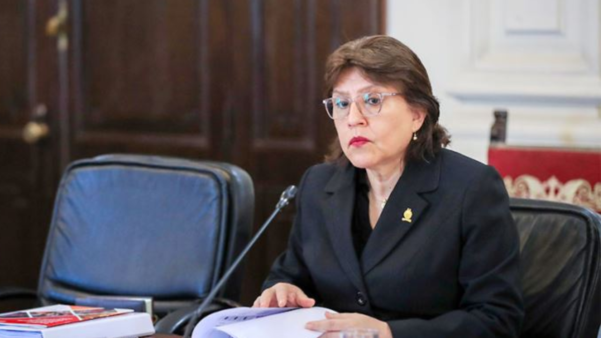 Delia Espinoza denounces irregularities of Congress and rejects amnesty law