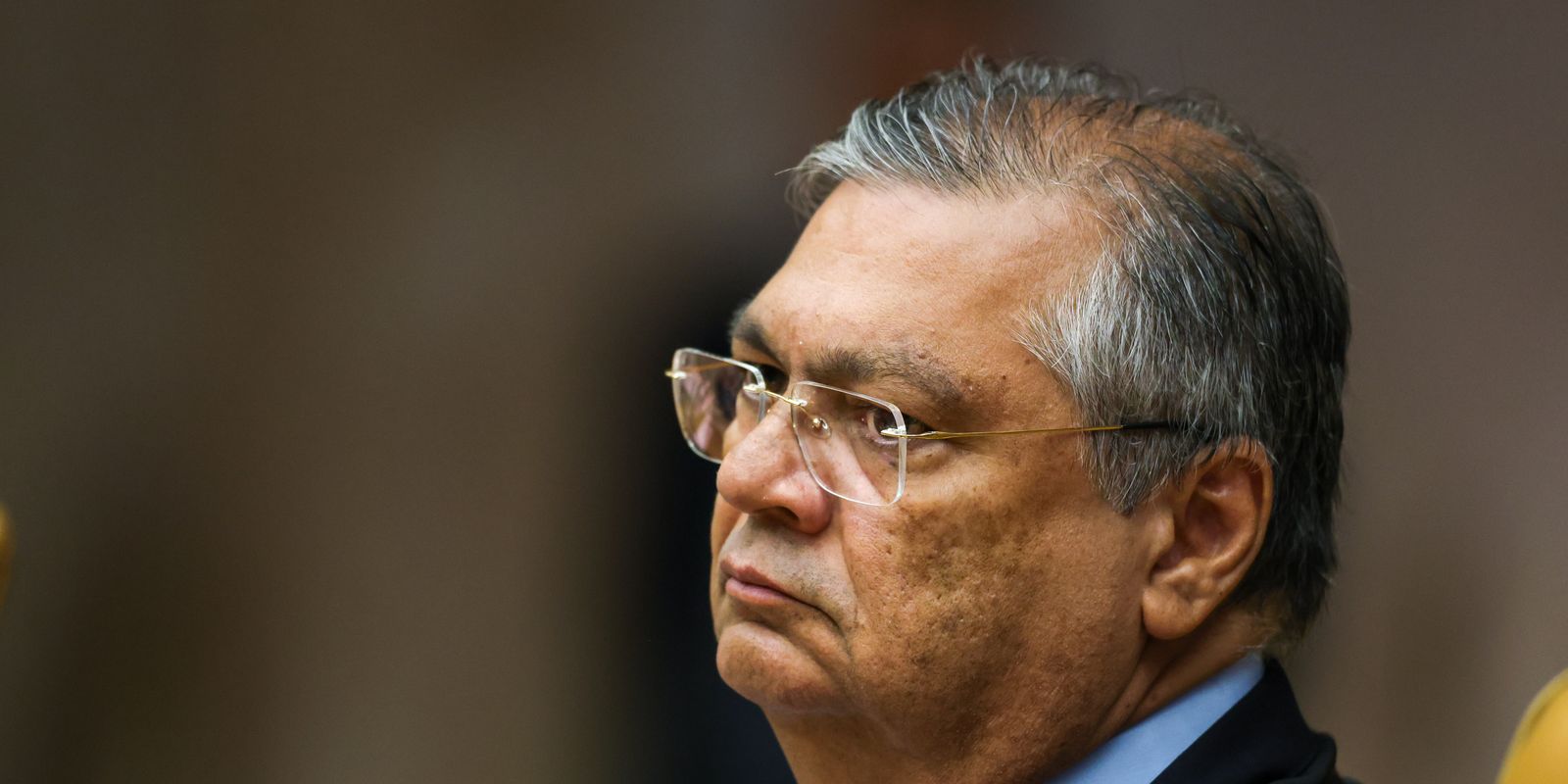 Dino decides that foreign laws are not automatically valid in Brazil