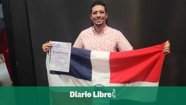 Dominican student receives mention honor mathematical competition