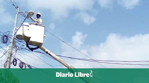 Edeeste works in the standardization of breakdowns in Villa Mella