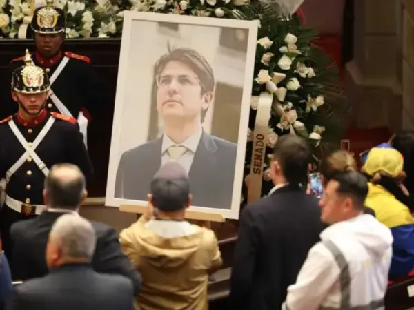 Eln would be involved in attack against Miguel Uribe, according to the Ministry of Defense