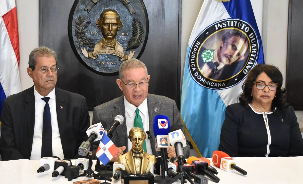 Entities complain about the ultra -to the hymn