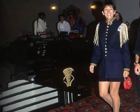 Epstein's accomplice transferred to a less strict prison