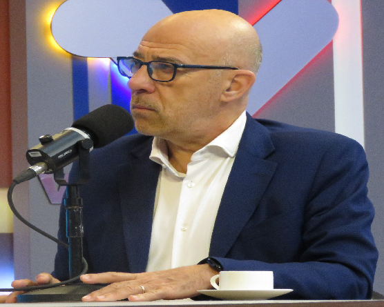 Exembajador Labede supports defense measures of President Maduro