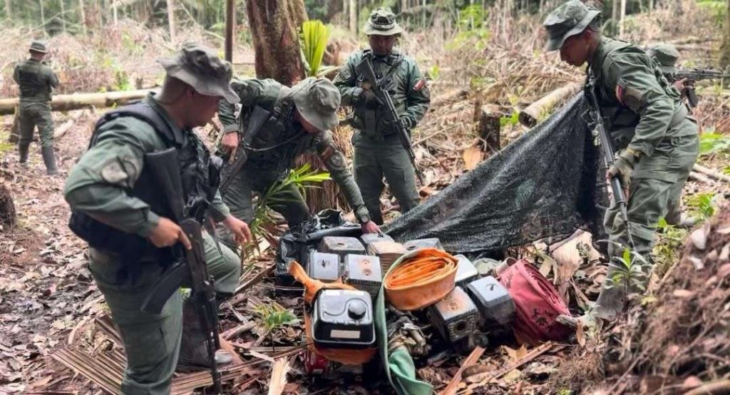 Fanb dismantled illegal mining camp in Amazonas